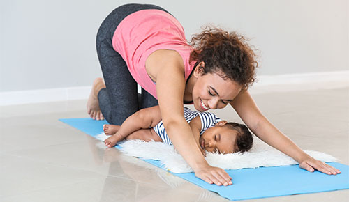 Mama & Baby Yoga